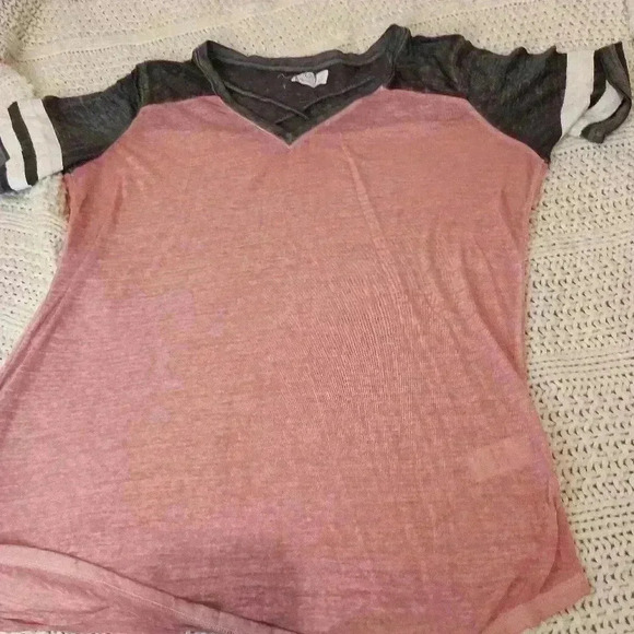 Maurices sheer t-shirt - (#68) - Picture 1 of 5